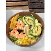 Salade de crevettes, avocats et mangues